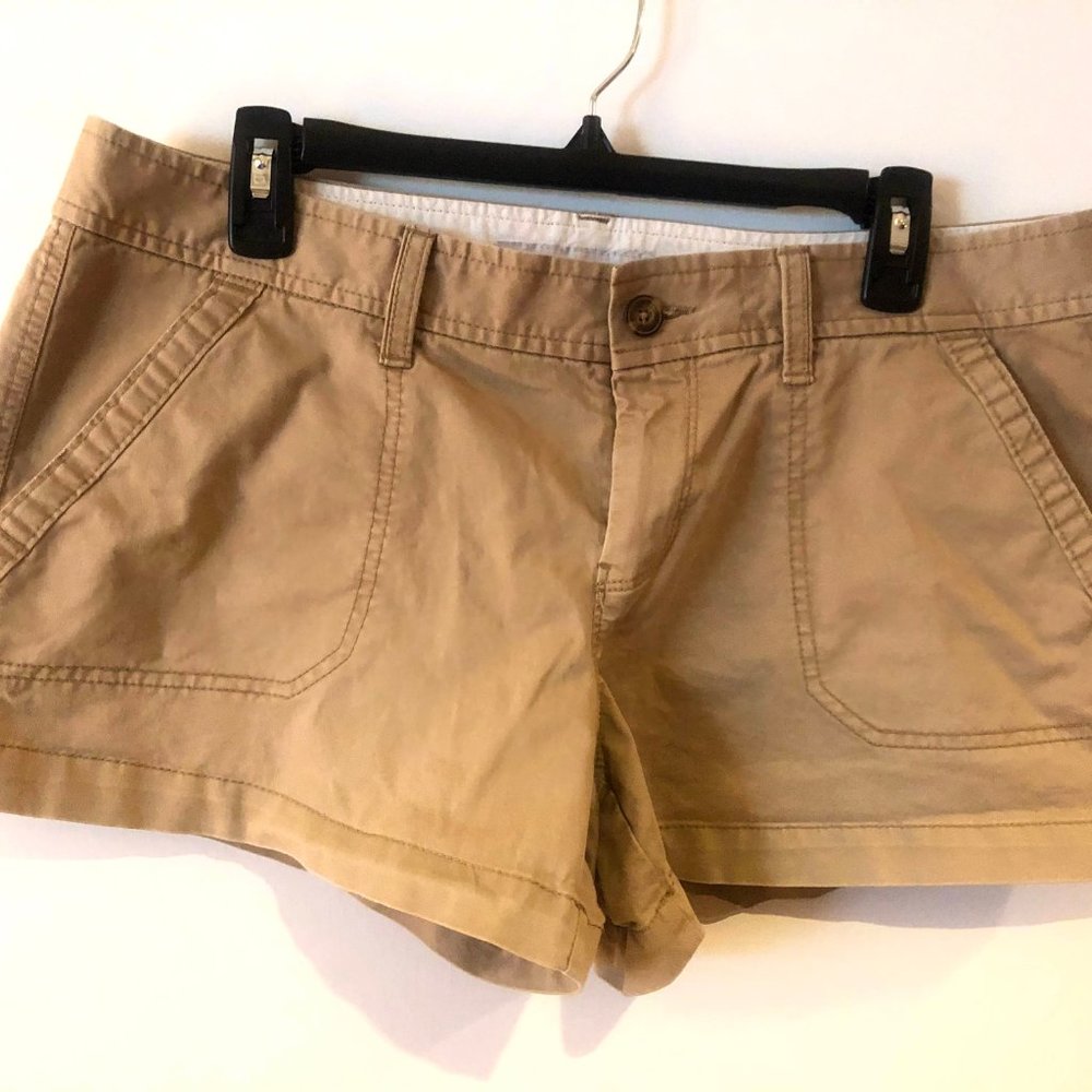Old Navy Khaki Shorts